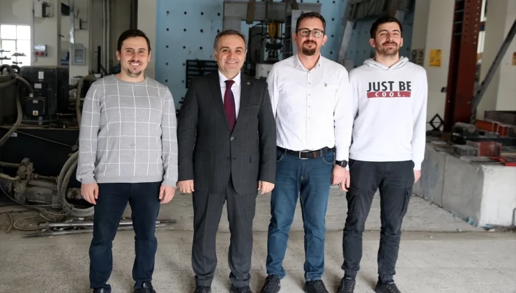 ERÜ Melikgazi Belediyesi Deprem Araştırma Laboratuvarı’nda Bilyeli Sistem İzolatör Üretimi Yapıldı