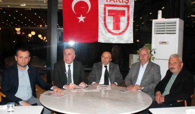 TARİŞ Üzüm Birliği Başkanı Ferhat Şen, Basın Mensuplarıyla İftar Yemeğinde Buluştu